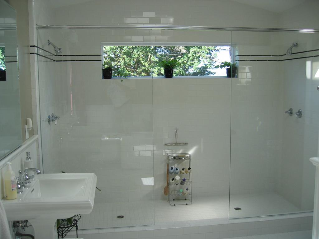 BATHS 013 by Pyne Construction